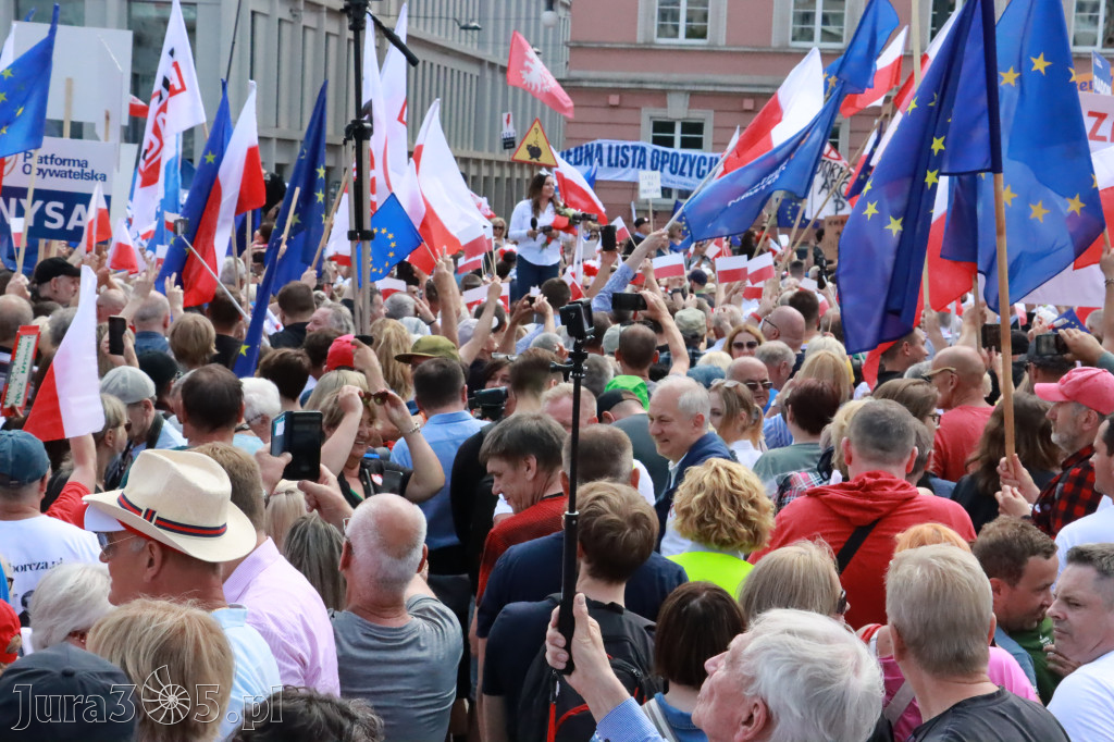 Fotorelacja: Wiec Donalda Tuska we Wrocławiu.