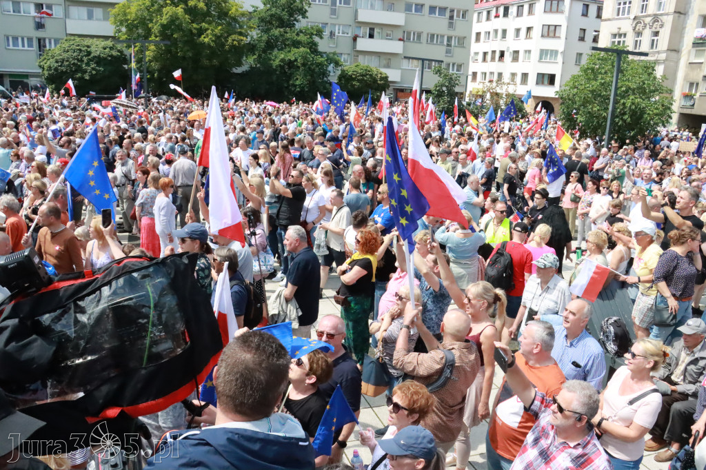 Fotorelacja: Wiec Donalda Tuska we Wrocławiu.