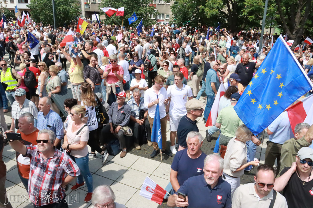 Fotorelacja: Wiec Donalda Tuska we Wrocławiu.