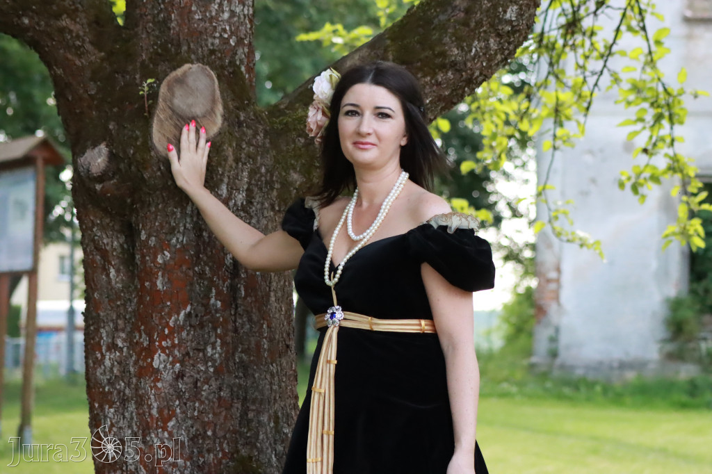Fotorelacja: Pokaz Mody Historycznej - Włodowice.