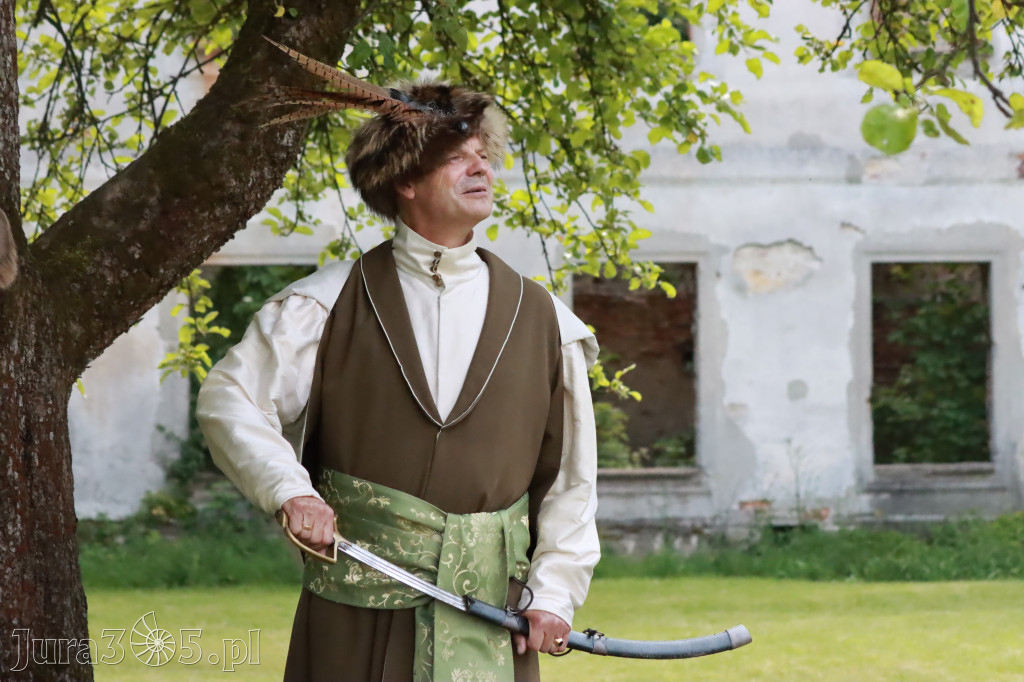 Fotorelacja: Pokaz Mody Historycznej - Włodowice.
