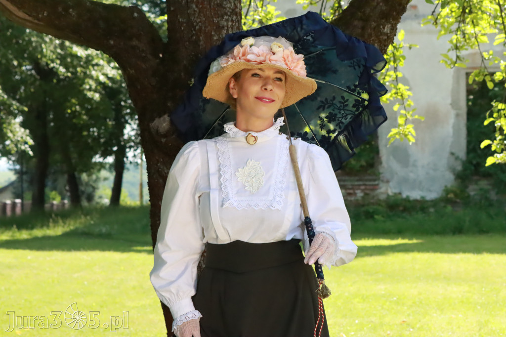 Fotorelacja: Pokaz Mody Historycznej - Włodowice.
