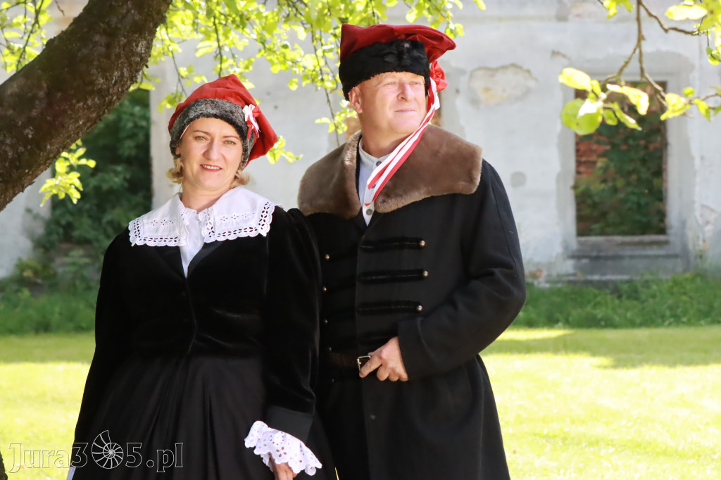 Fotorelacja: Pokaz Mody Historycznej - Włodowice.