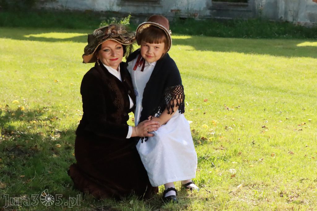 Fotorelacja: Pokaz Mody Historycznej - Włodowice.