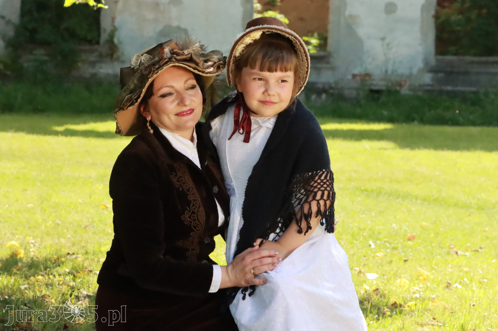 Fotorelacja: Pokaz Mody Historycznej - Włodowice.