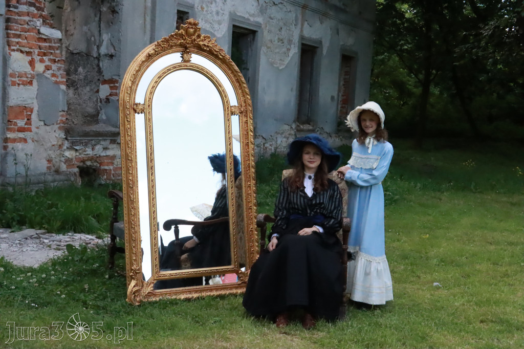 Fotorelacja: Pokaz Mody Historycznej - Włodowice.