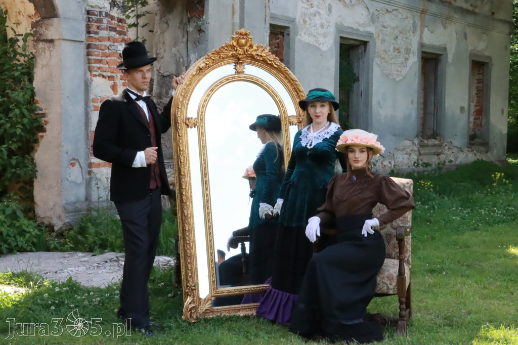 Fotorelacja: Pokaz Mody Historycznej - Włodowice.