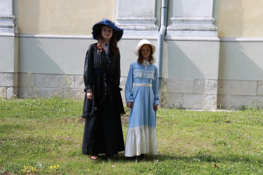Fotorelacja: Pokaz Mody Historycznej - Włodowice.