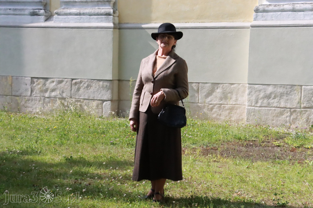 Fotorelacja: Pokaz Mody Historycznej - Włodowice.