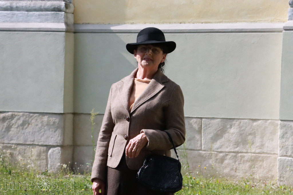 Fotorelacja: Pokaz Mody Historycznej - Włodowice.