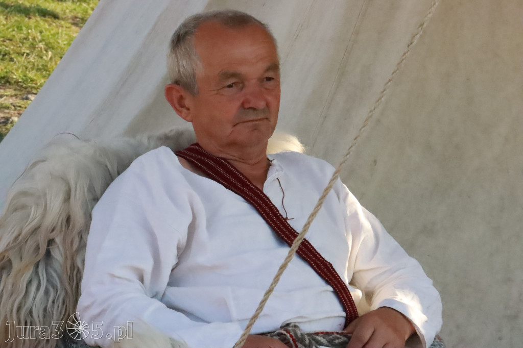 XIX Najazd Barbarzyńców na Zamku Ogrodzieniec.