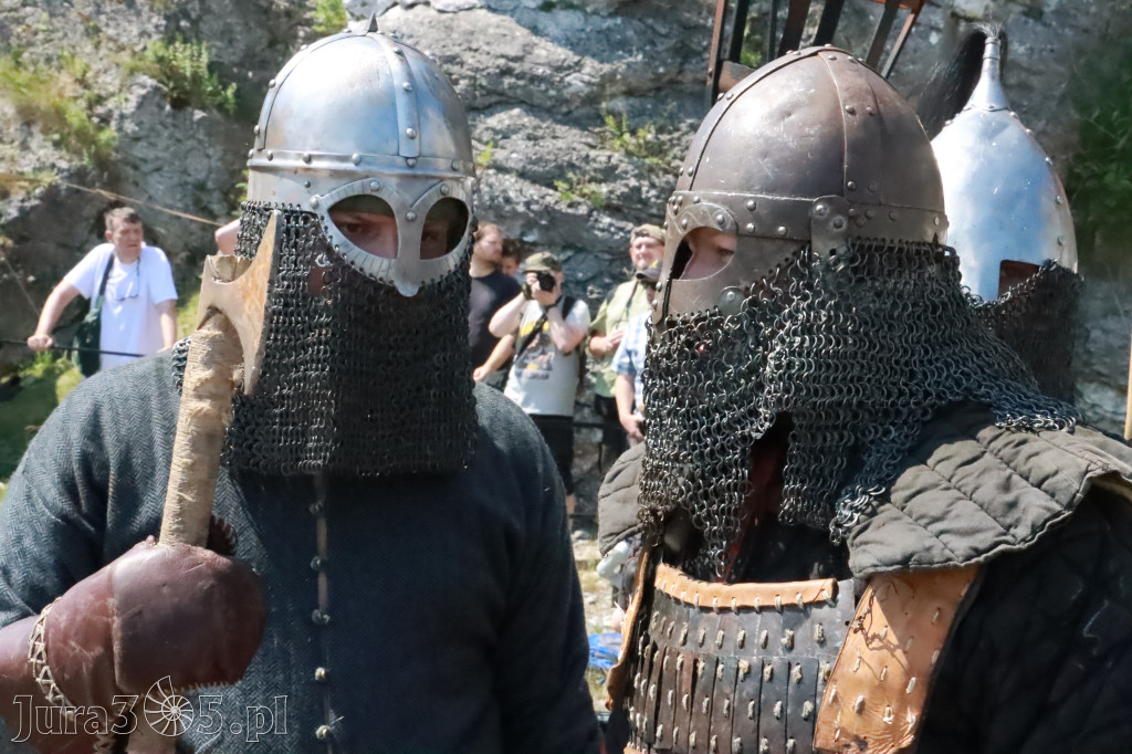 Fotorelacja: XIX Najazd Barbarzyńców - Ogrodzieniec.