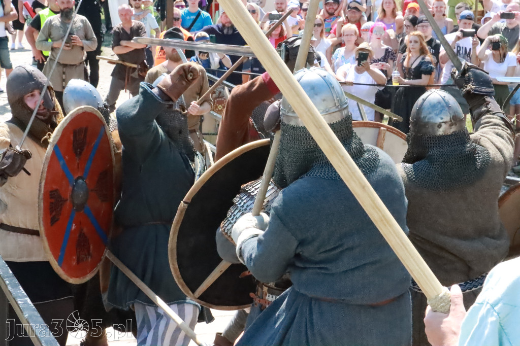 Fotorelacja: XIX Najazd Barbarzyńców - Ogrodzieniec.