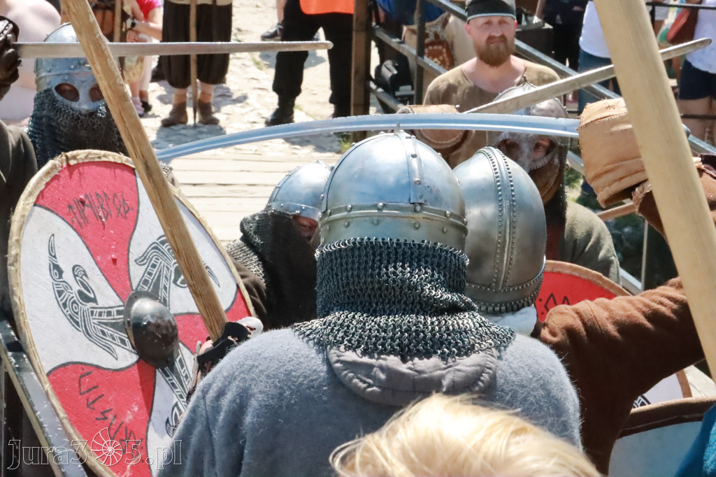 Fotorelacja: XIX Najazd Barbarzyńców - Ogrodzieniec.