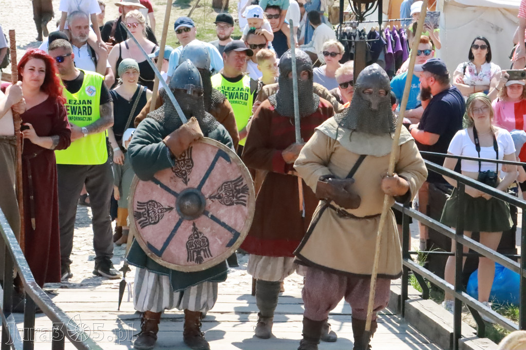 Fotorelacja: XIX Najazd Barbarzyńców - Ogrodzieniec.