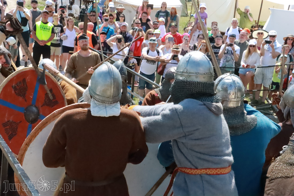 Fotorelacja: XIX Najazd Barbarzyńców - Ogrodzieniec.