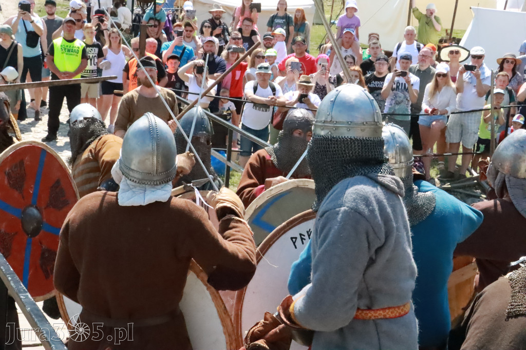 Fotorelacja: XIX Najazd Barbarzyńców - Ogrodzieniec.