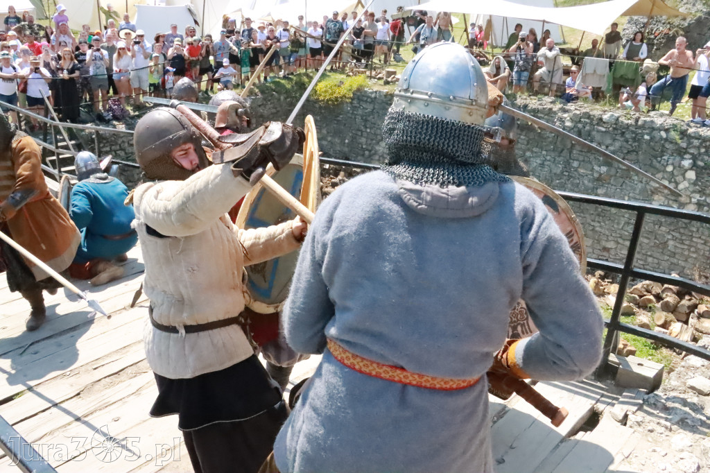 Fotorelacja: XIX Najazd Barbarzyńców - Ogrodzieniec.