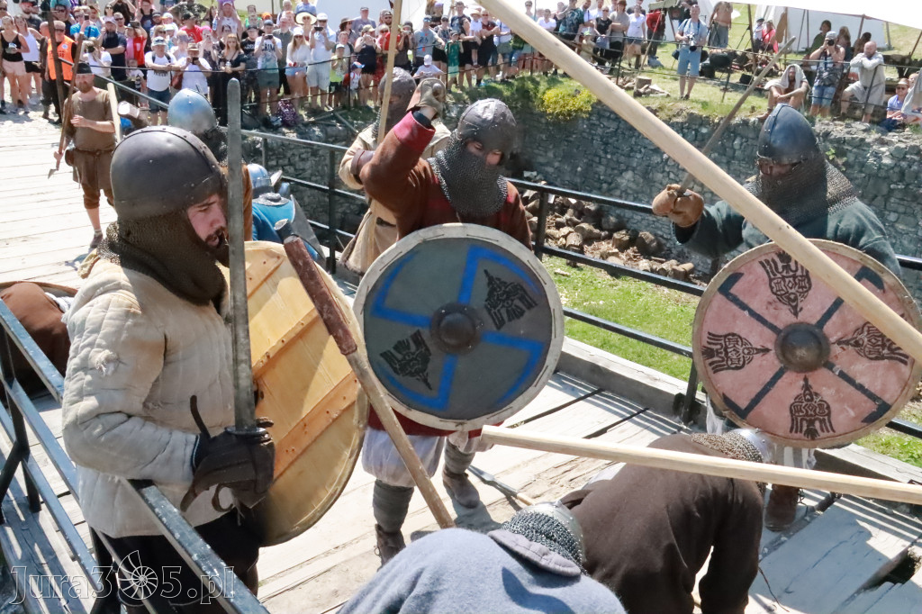 Fotorelacja: XIX Najazd Barbarzyńców - Ogrodzieniec.