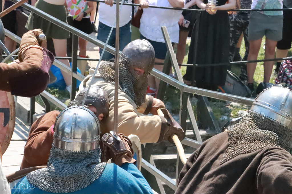 Fotorelacja: XIX Najazd Barbarzyńców - Ogrodzieniec.