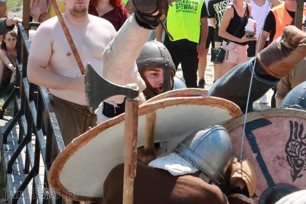Fotorelacja: XIX Najazd Barbarzyńców - Ogrodzieniec.