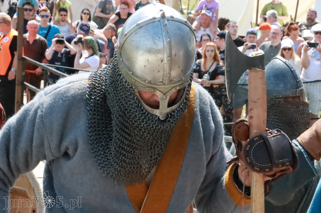 Fotorelacja: XIX Najazd Barbarzyńców - Ogrodzieniec.