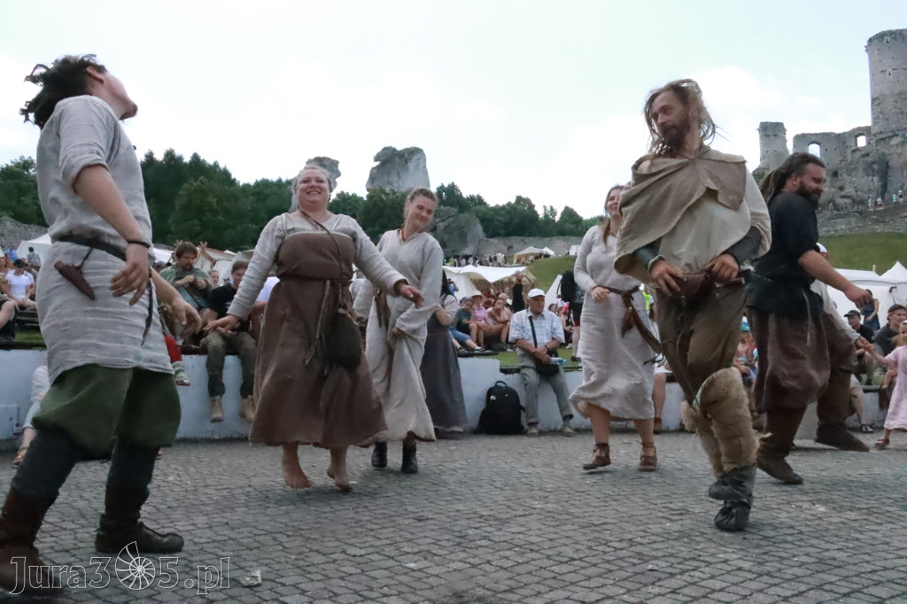 Fotorelacja: XIX Najazd Barbarzyńców - Ogrodzieniec.