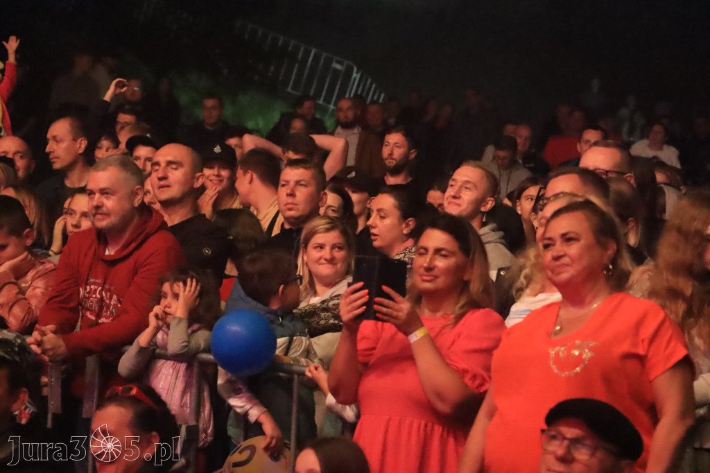 Fotorelacja:  Święto Gminy Ogrodzieniec - Czadoman