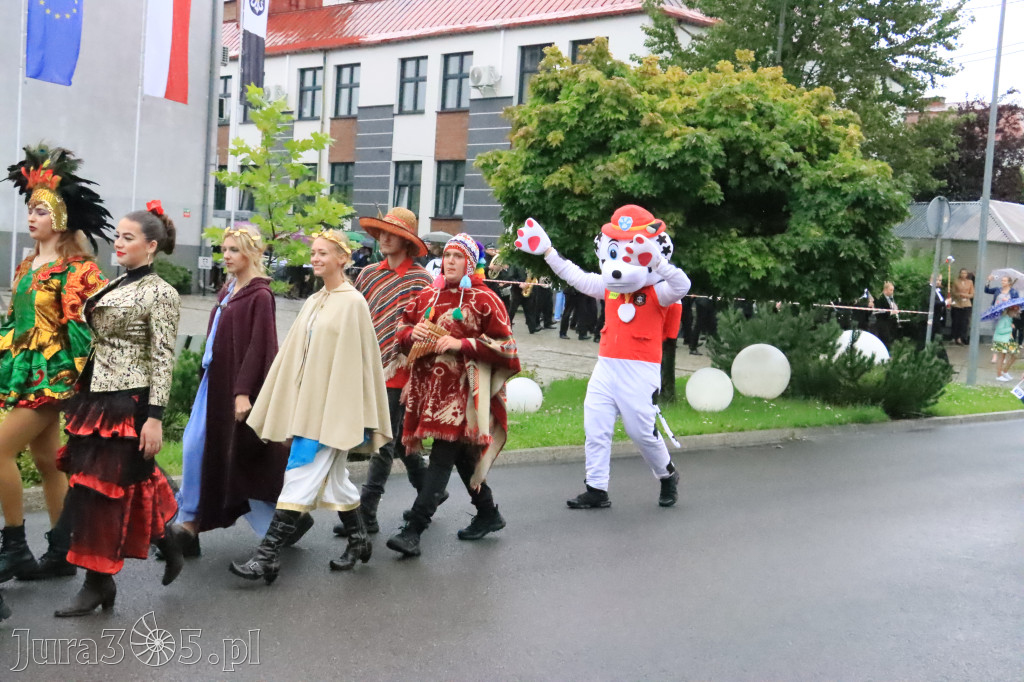 Fotorelacja: Święto Gminy Ogrodzieniec - Korowód