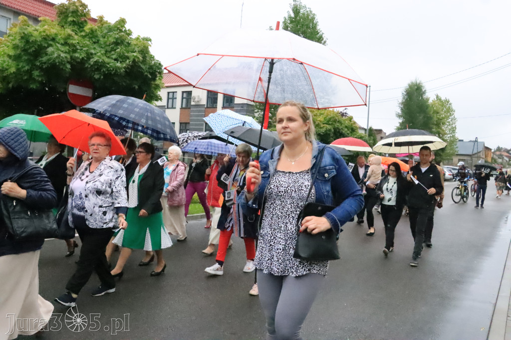 Fotorelacja: Święto Gminy Ogrodzieniec - Korowód