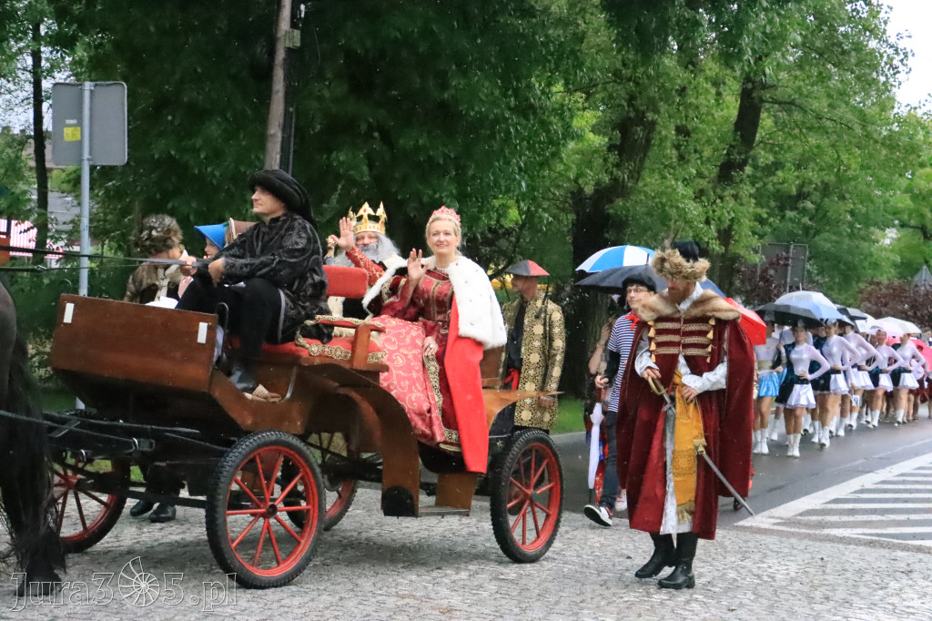 Fotorelacja: Święto Gminy Ogrodzieniec - Korowód
