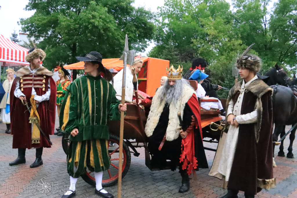 Fotorelacja: Święto Gminy Ogrodzieniec - Korowód