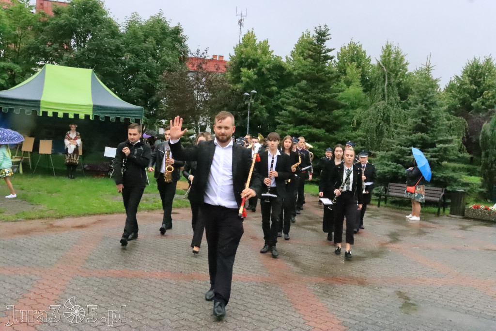 Fotorelacja: Święto Gminy Ogrodzieniec - Korowód