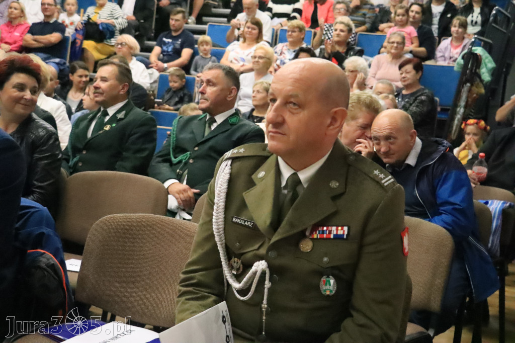Fotorelacja: Święto Gminy Ogrodzieniec - Korowód