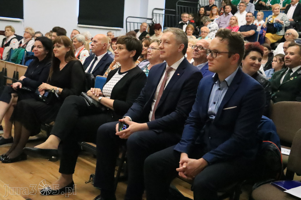 Fotorelacja: Święto Gminy Ogrodzieniec - Korowód