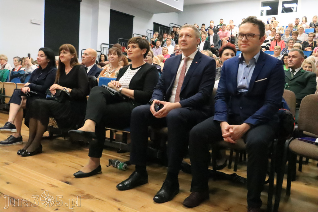 Fotorelacja: Święto Gminy Ogrodzieniec - Korowód