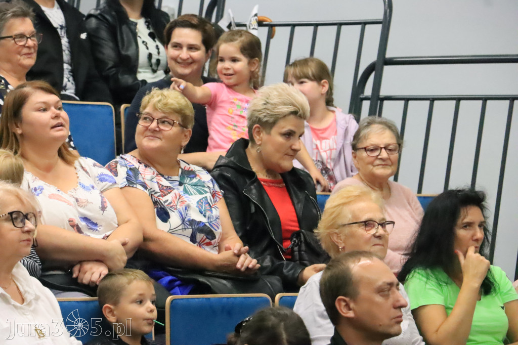 Fotorelacja: Święto Gminy Ogrodzieniec - Korowód