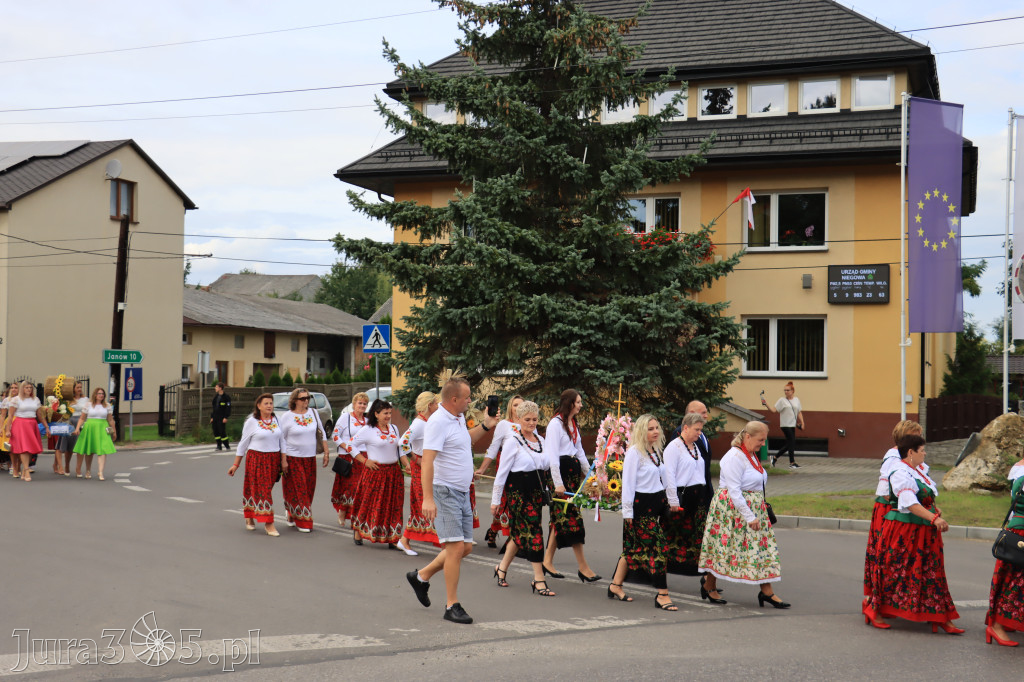 Fotorelacja: Dożynki Gminno-Parafialne w Niegowie cz. 1