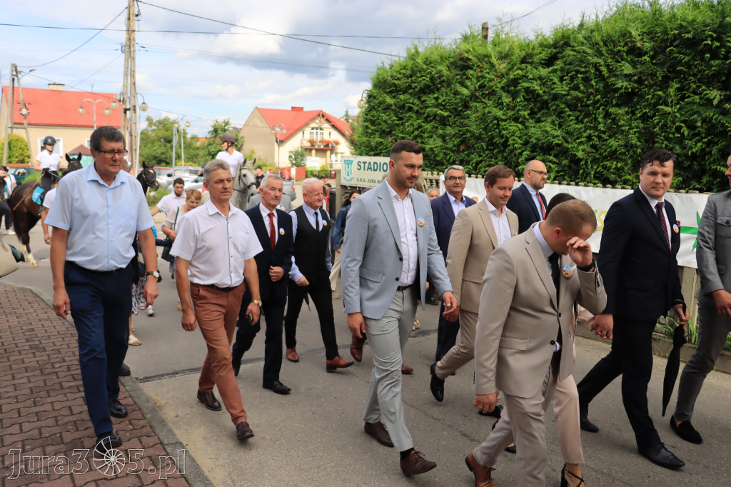 Fotorelacja: Dożynki Gminno-Parafialne w Niegowie cz. 1