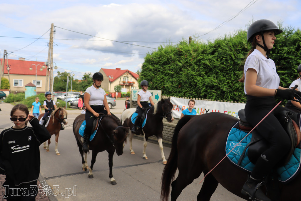 Fotorelacja: Dożynki Gminno-Parafialne w Niegowie cz. 1
