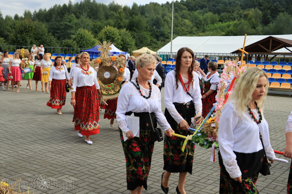 Fotorelacja: Dożynki Gminno-Parafialne w Niegowie cz. 1