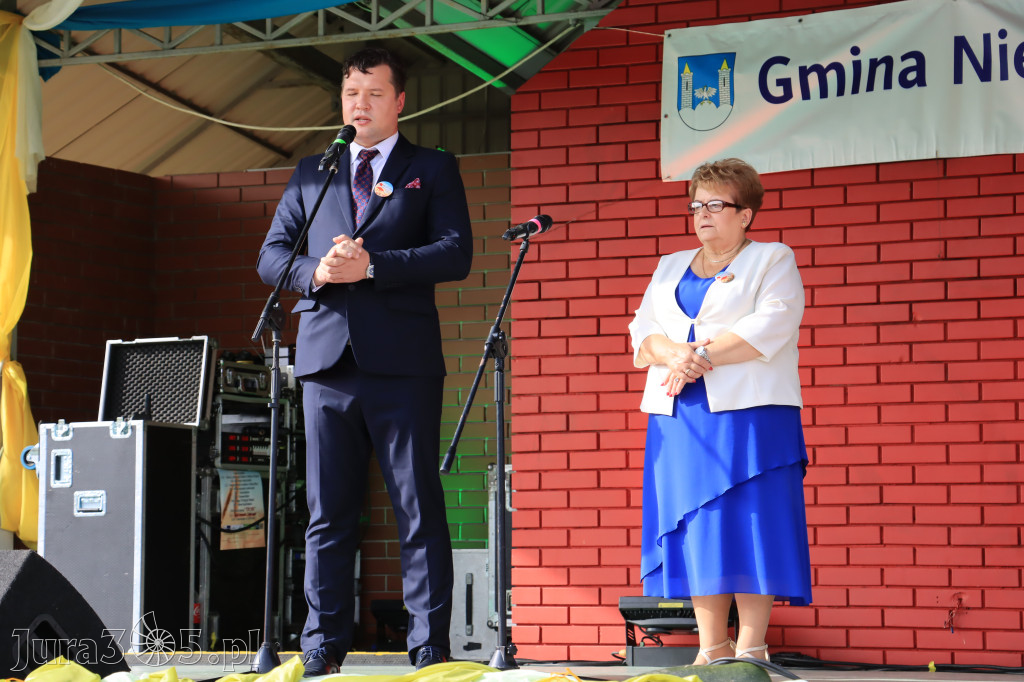 Fotorelacja: Dożynki Gminno-Parafialne w Niegowie cz. 1