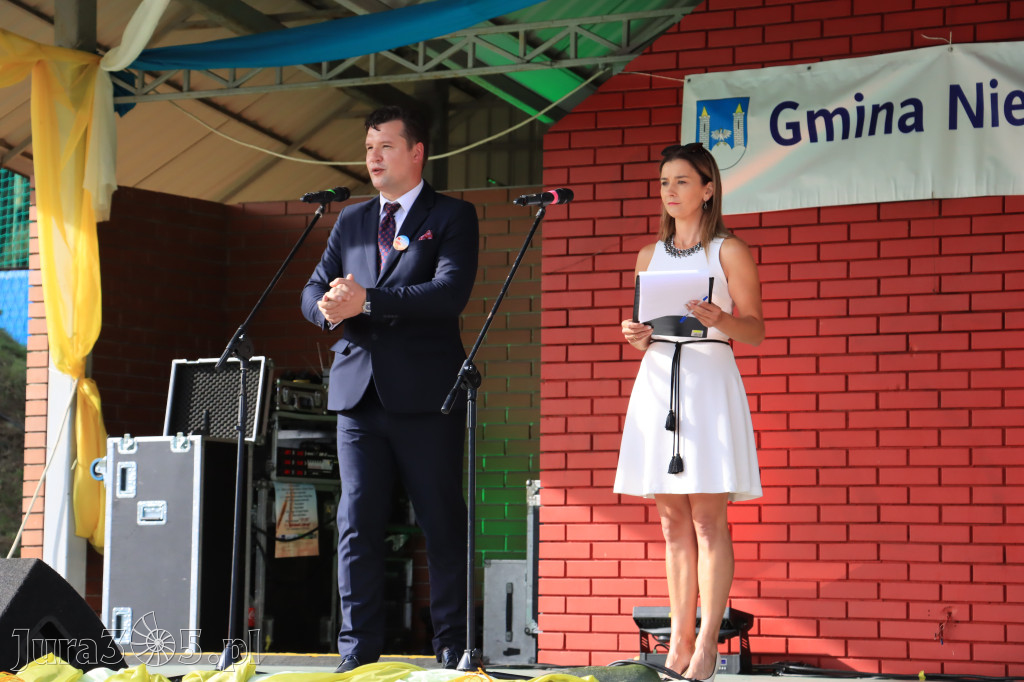 Fotorelacja: Dożynki Gminno-Parafialne w Niegowie cz. 1