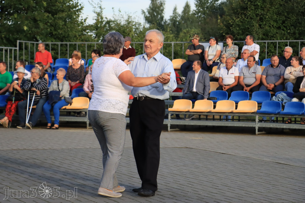 Fotorelacja: Dożynki Gminno-Parafialne w Niegowie cz. 2