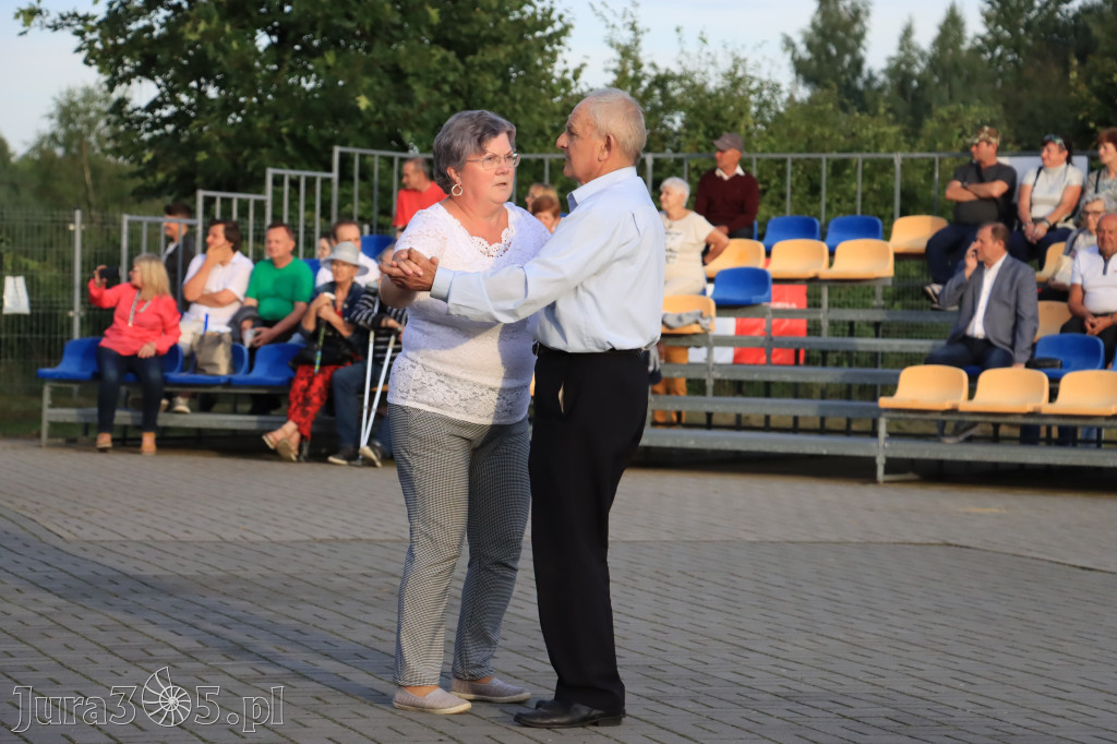 Fotorelacja: Dożynki Gminno-Parafialne w Niegowie cz. 2