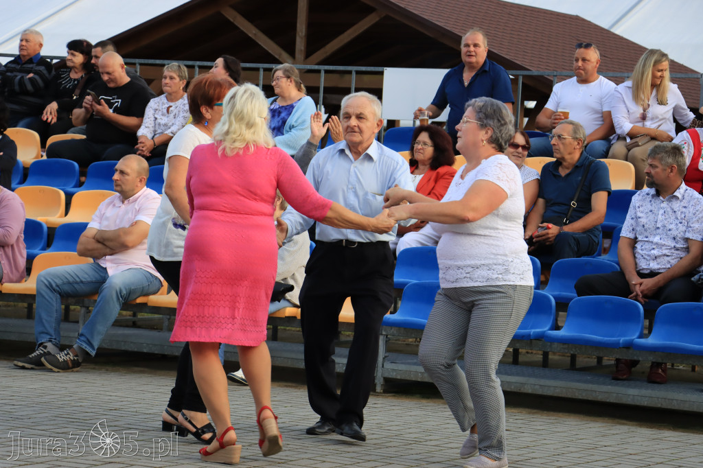 Fotorelacja: Dożynki Gminno-Parafialne w Niegowie cz. 2