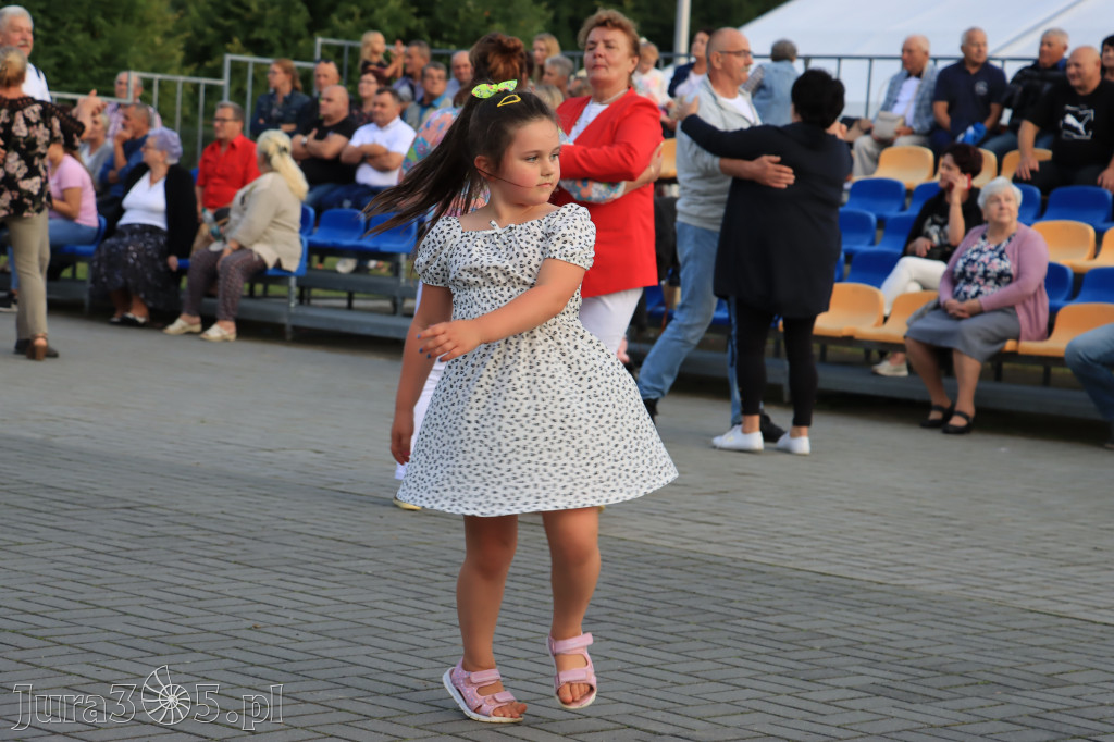 Fotorelacja: Dożynki Gminno-Parafialne w Niegowie cz. 2