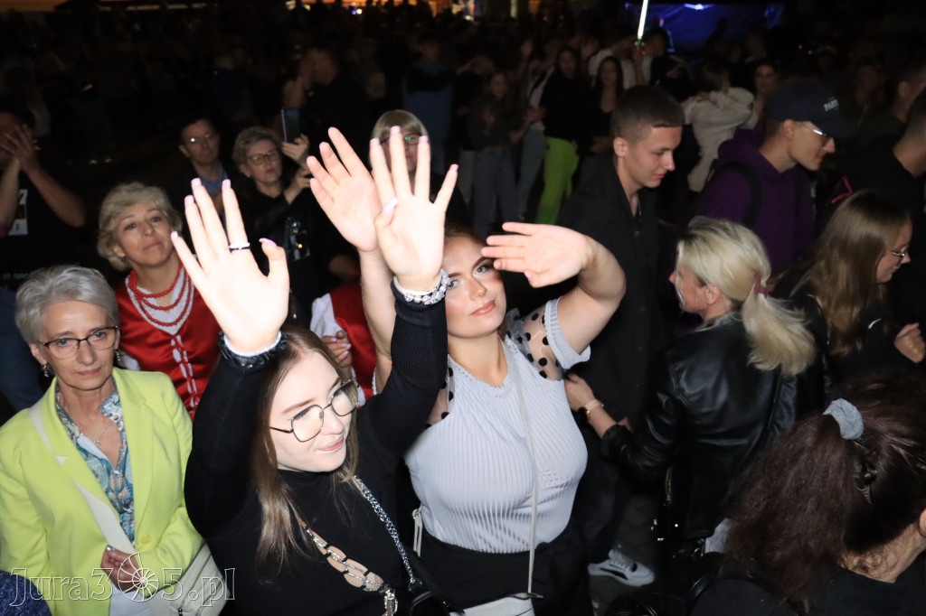 Fotorelacja: Dożynki Gminno-Parafialne w Niegowie cz. 2