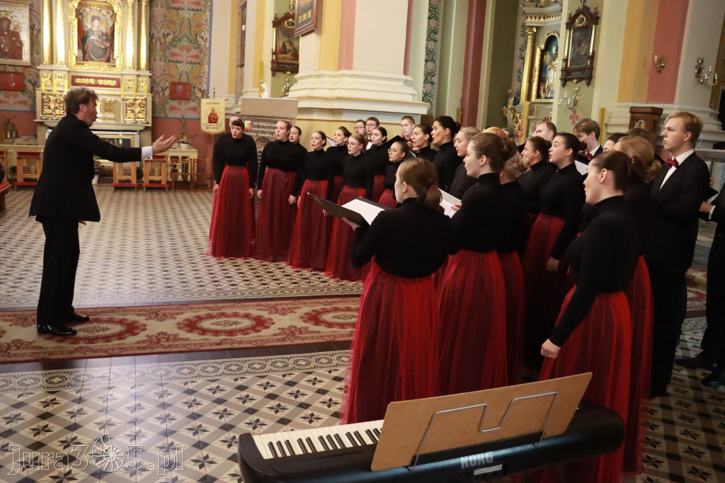 Fotorelacja: Przesłuchania w Koziegłówkach - XII Festiwalu Pieśni Maryjnej