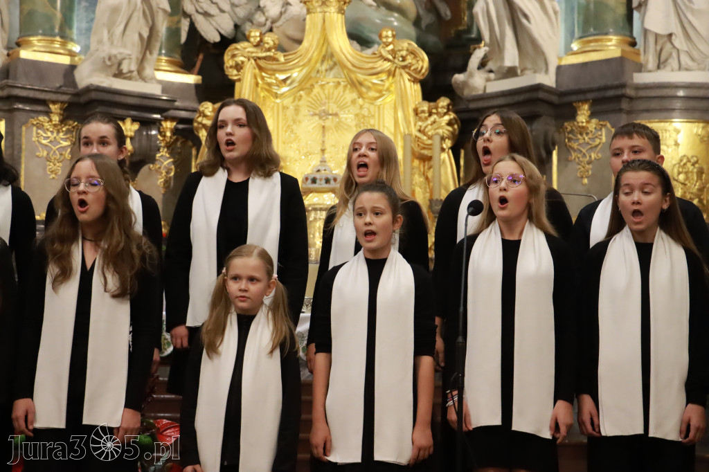 Fotorelacja: XII Międzynarodowy Festiwal Pieśni Maryjnej Częstochowa - Koziegłowy
